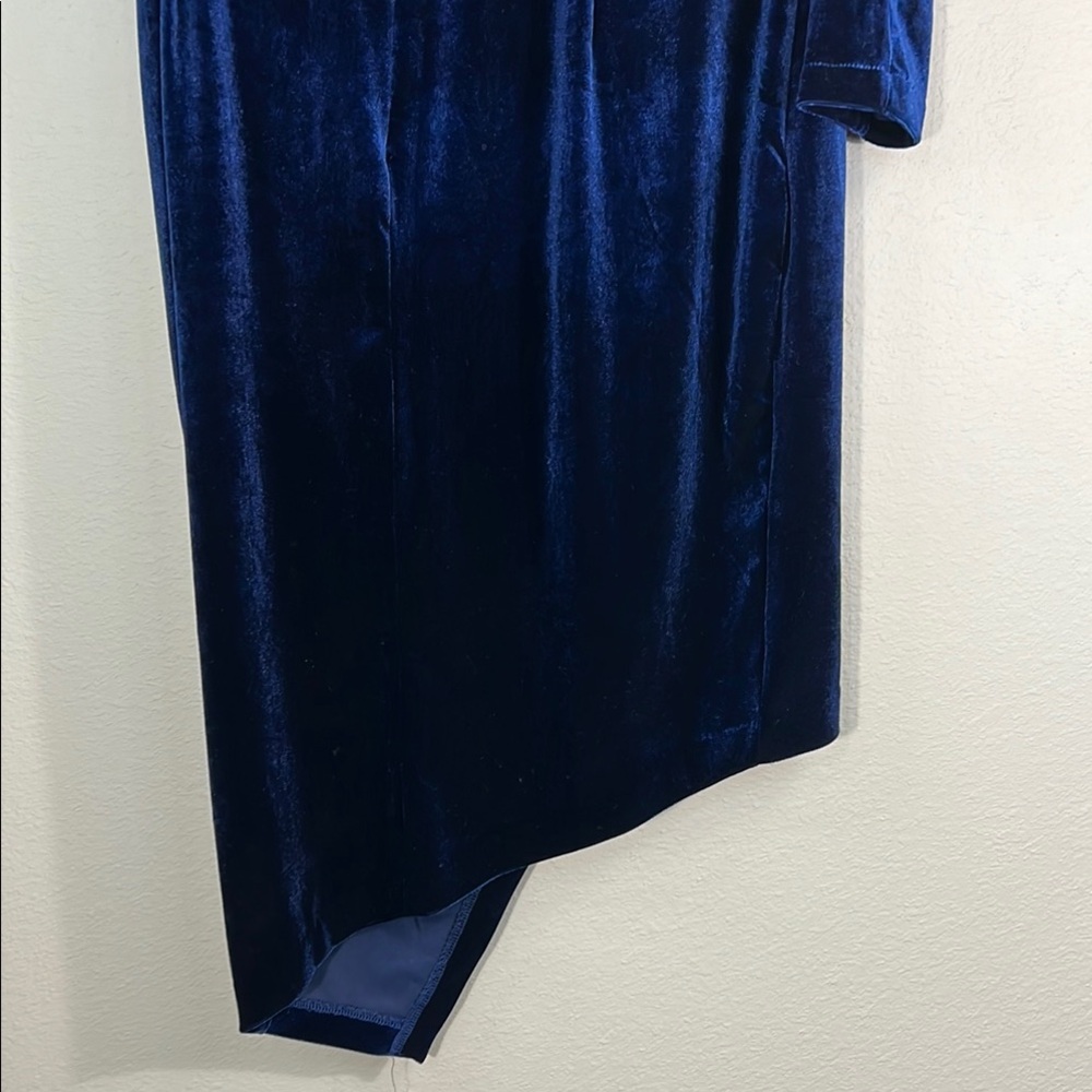 Lavish Alice Navy Blue One-Shoulder Cocktail Dress - Picture 5 of 10
